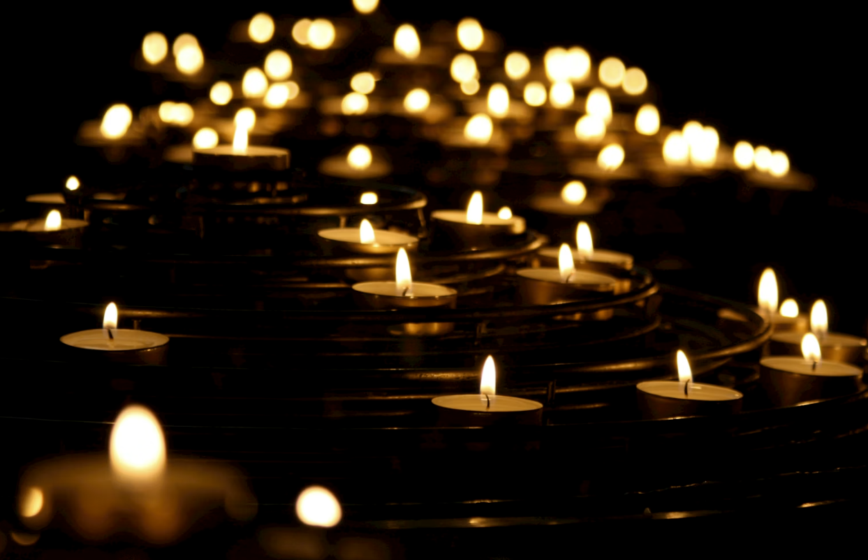 Kaip kurti darbo sojų vaško žvakes įsimintinoms dovanoms?